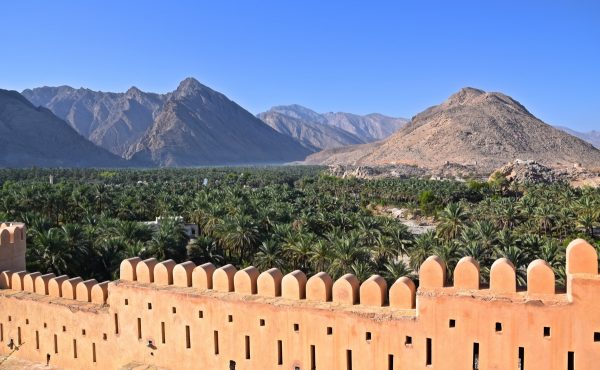 fort-de-nakhal-sultanat-oman-600x370